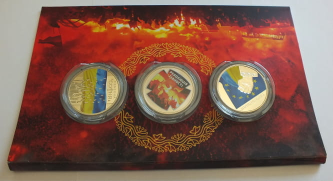 3 x 5 hryien Sława Ukrainy 2013-2014